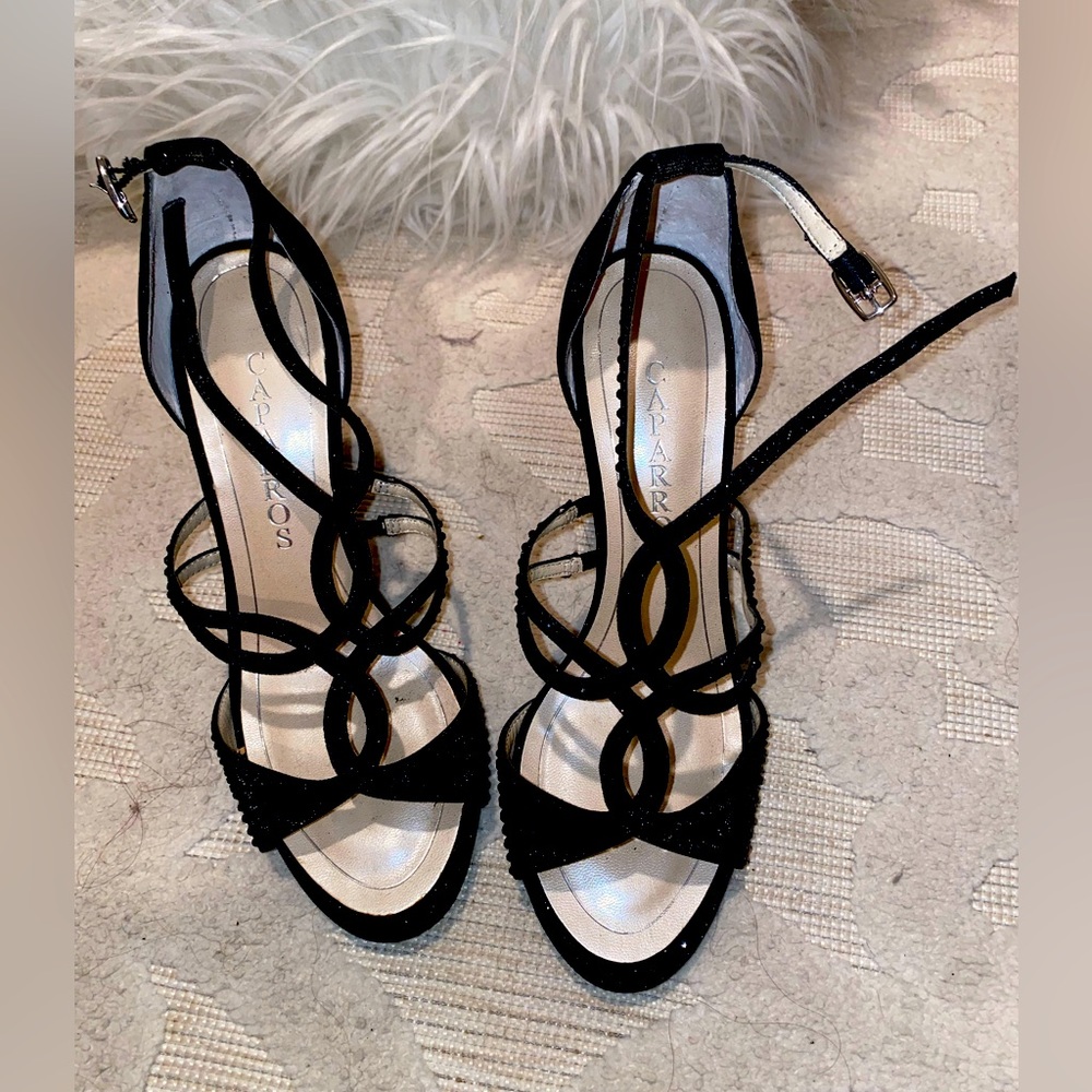 Macys Heels. worn once 9/10 condition
